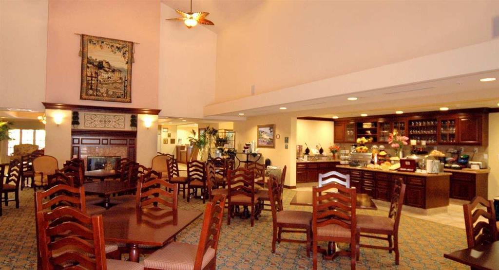 圣迭戈德尔马希尔顿惠庭套房酒店 圣地亚哥 客房 照片